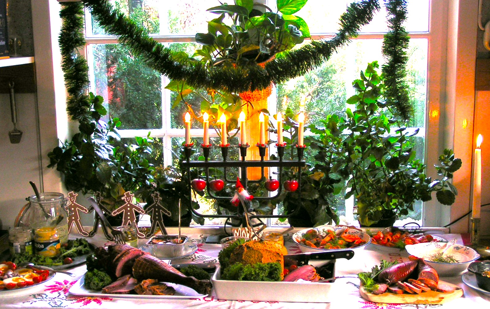 God Jul och mycket julmat önskar Visit Lidingö alla sina läsare. 22 december 2025. Arkivbild